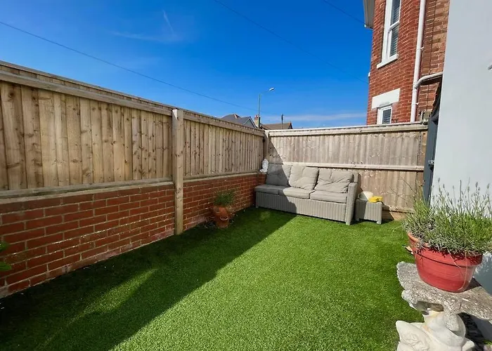 Woodside Road, Southbourne